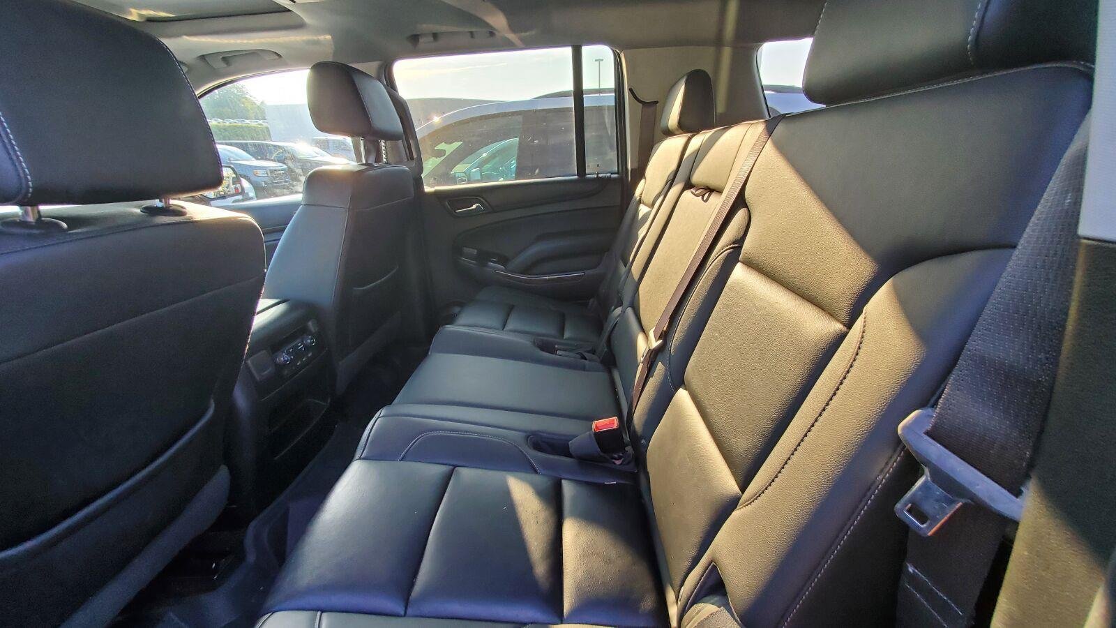 Used 2018 Chevrolet Suburban LT AWD/4WD image 5
