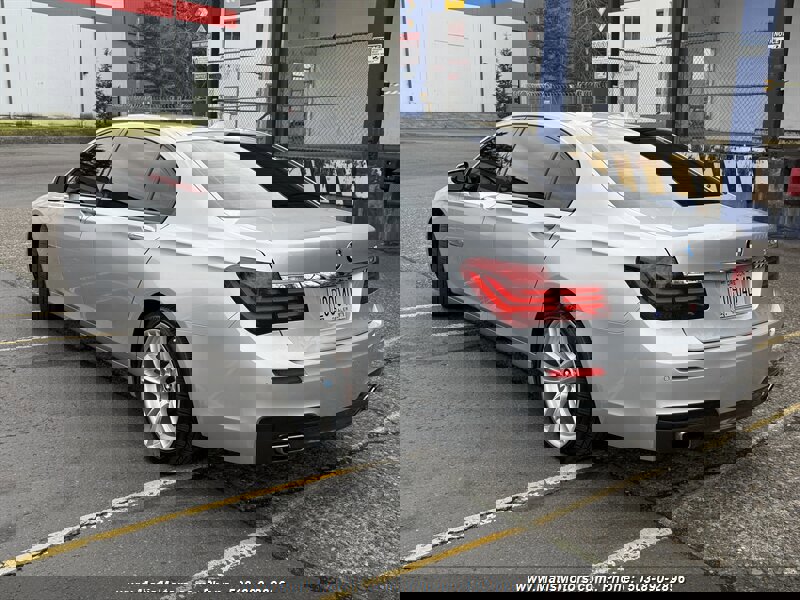 Used 2014 BMW 750Li w/ Executive Package image 4