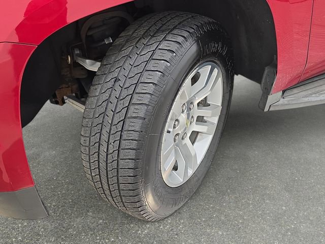 Used 2015 Chevrolet Suburban LT AWD/4WD image 30