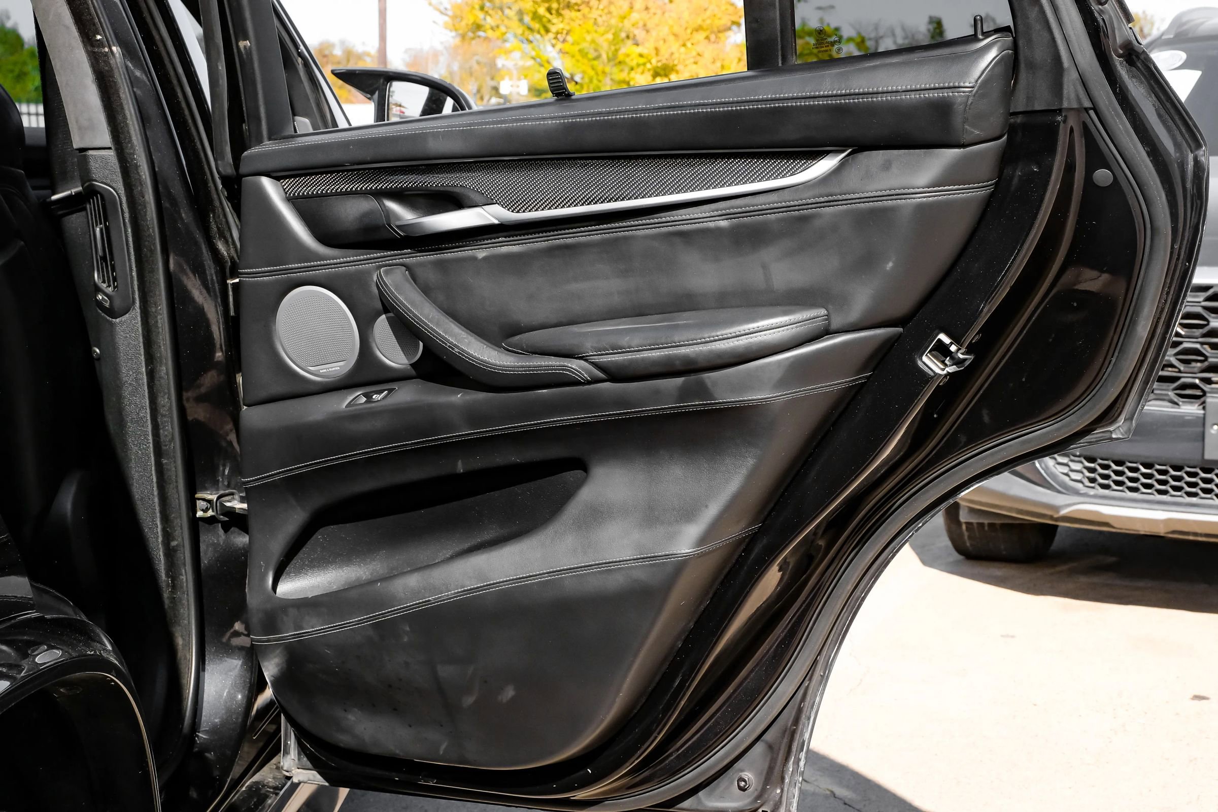 Used 2016 BMW X5 M image 55