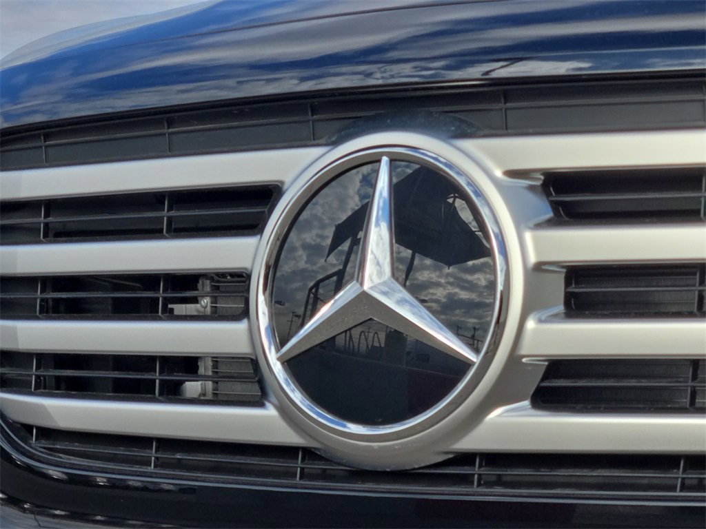 New 2026 Mercedes-Benz GLB 250 image 7