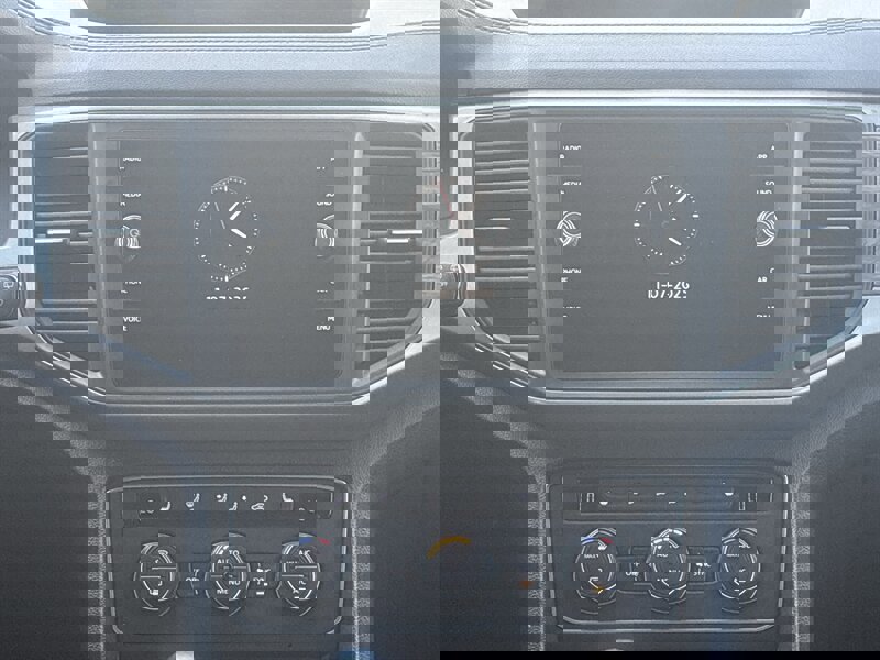 Used 2020 Volkswagen Atlas Cross Sport SE w/ Panoramic Sunroof Package image 32