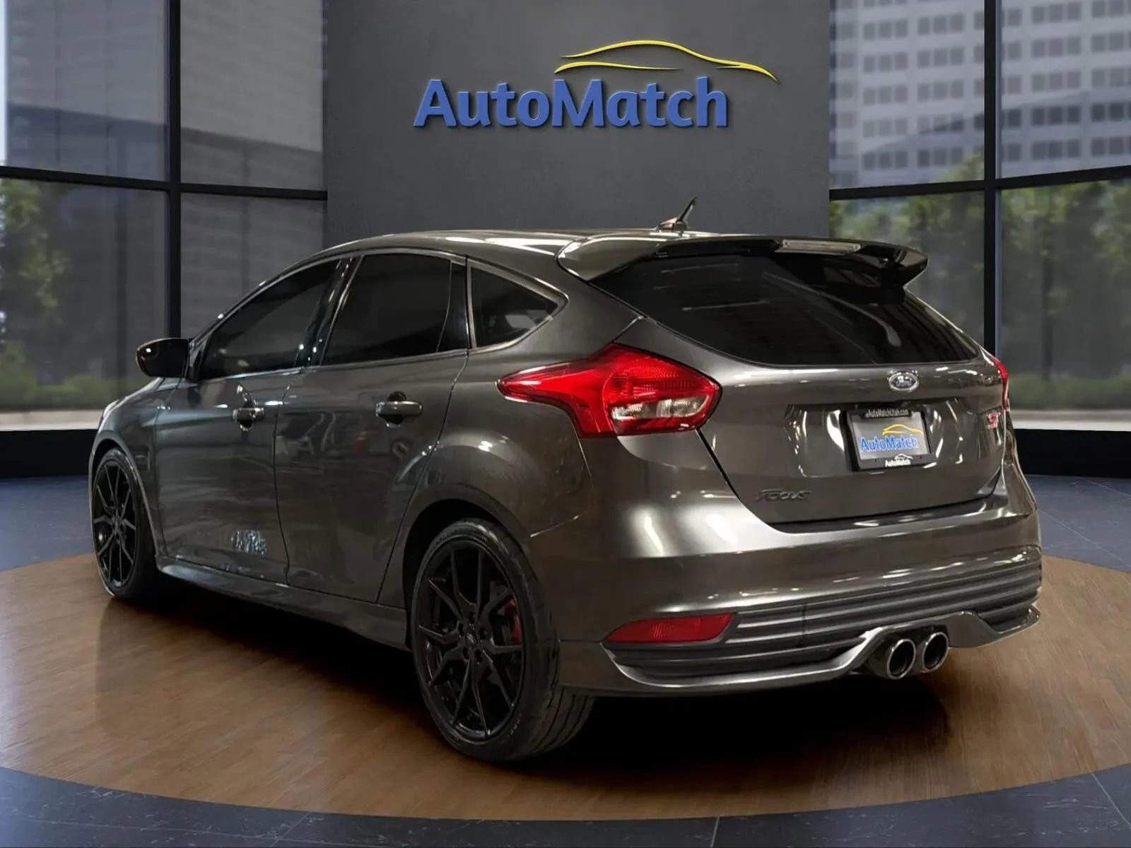 Used 2017 Ford Focus ST w/ Equipment Group 401A image 9