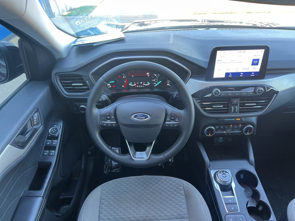 Used 2022 Ford Escape SE w/ SE Sport Appearance Package image 20