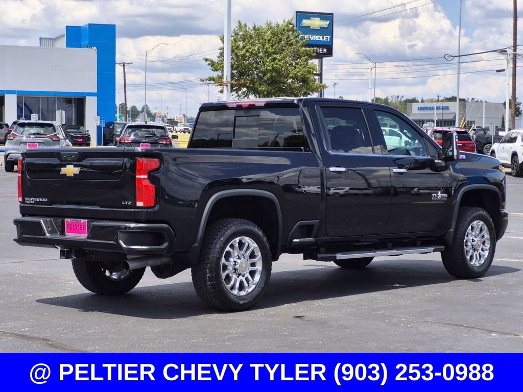 Used 2025 Chevrolet Silverado 2500 LTZ w/ Z71 Chrome Sport Edition AWD/4WD image 6