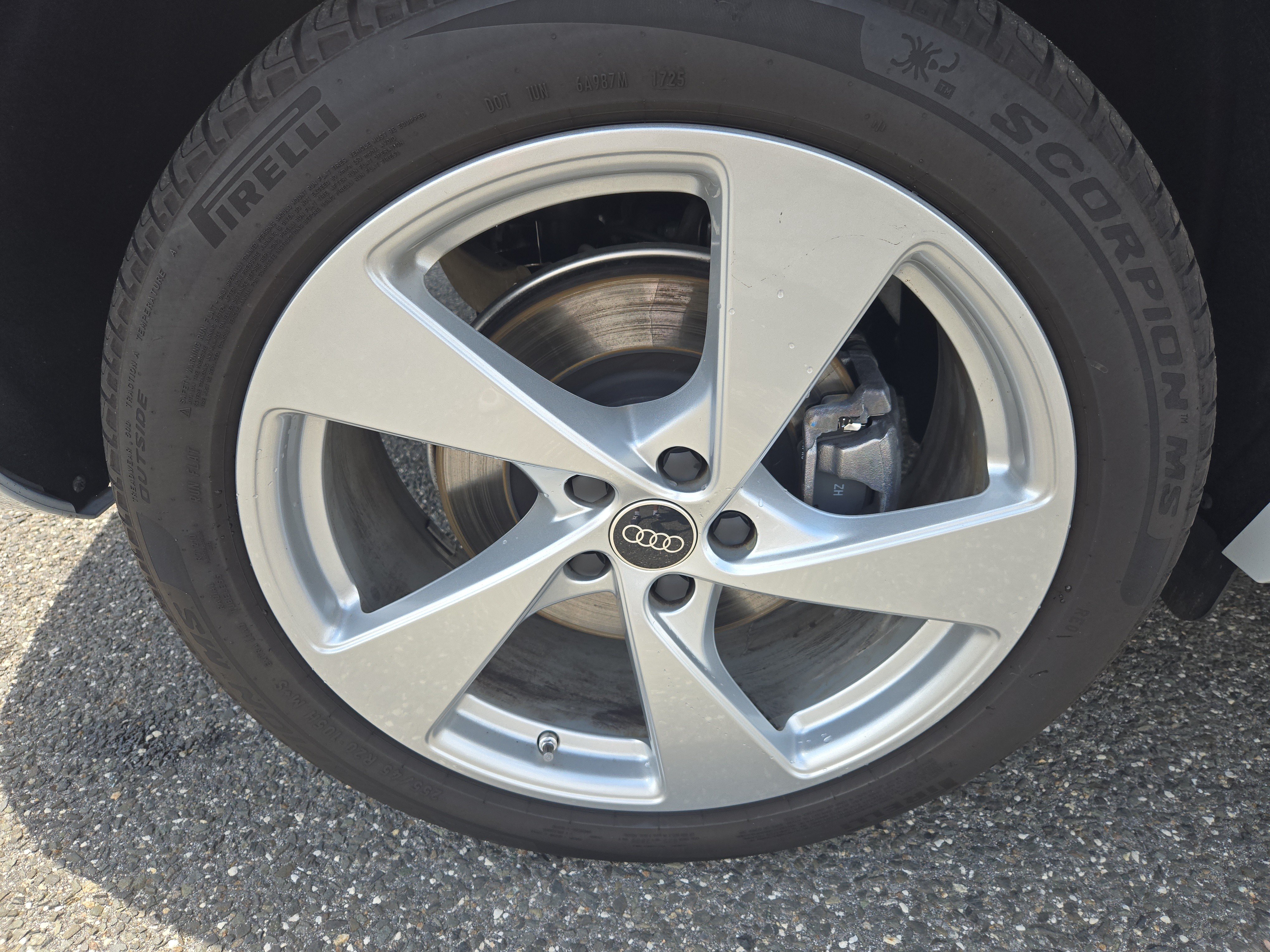 Certified 2025 Audi Q5 Premium w/ Premium Plus AWD/4WD image 8