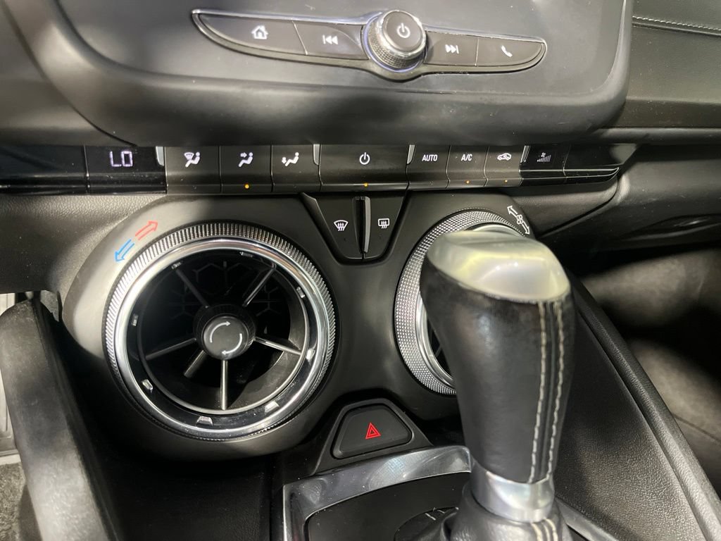 Used 2022 Chevrolet Camaro LT RWD image 22