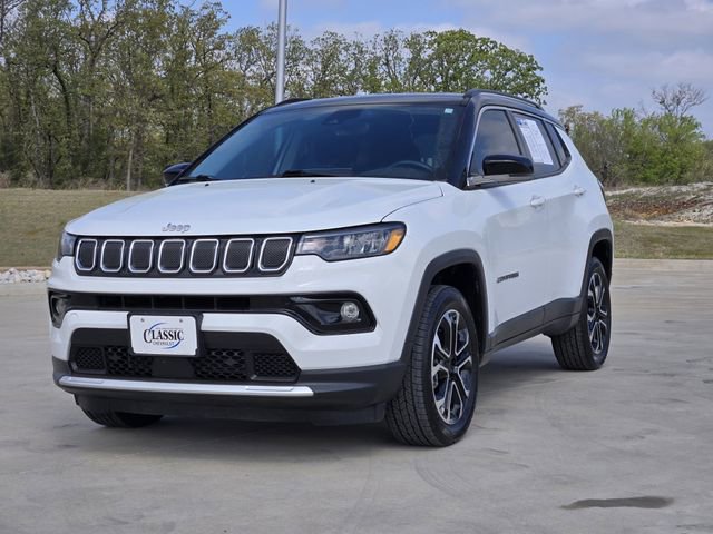 Used 2022 Jeep Compass Limited image 4
