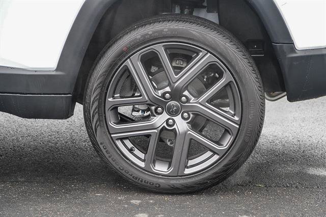 New 2026 Jeep Compass Limited image 10