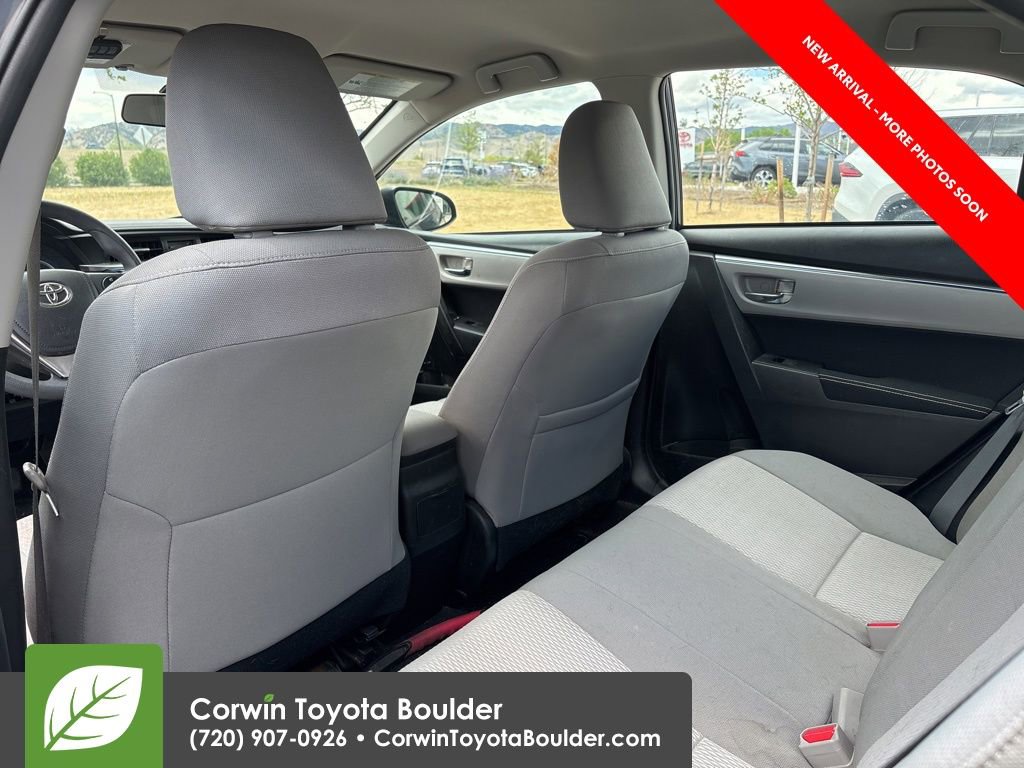 Used 2014 Toyota Corolla LE FWD image 10