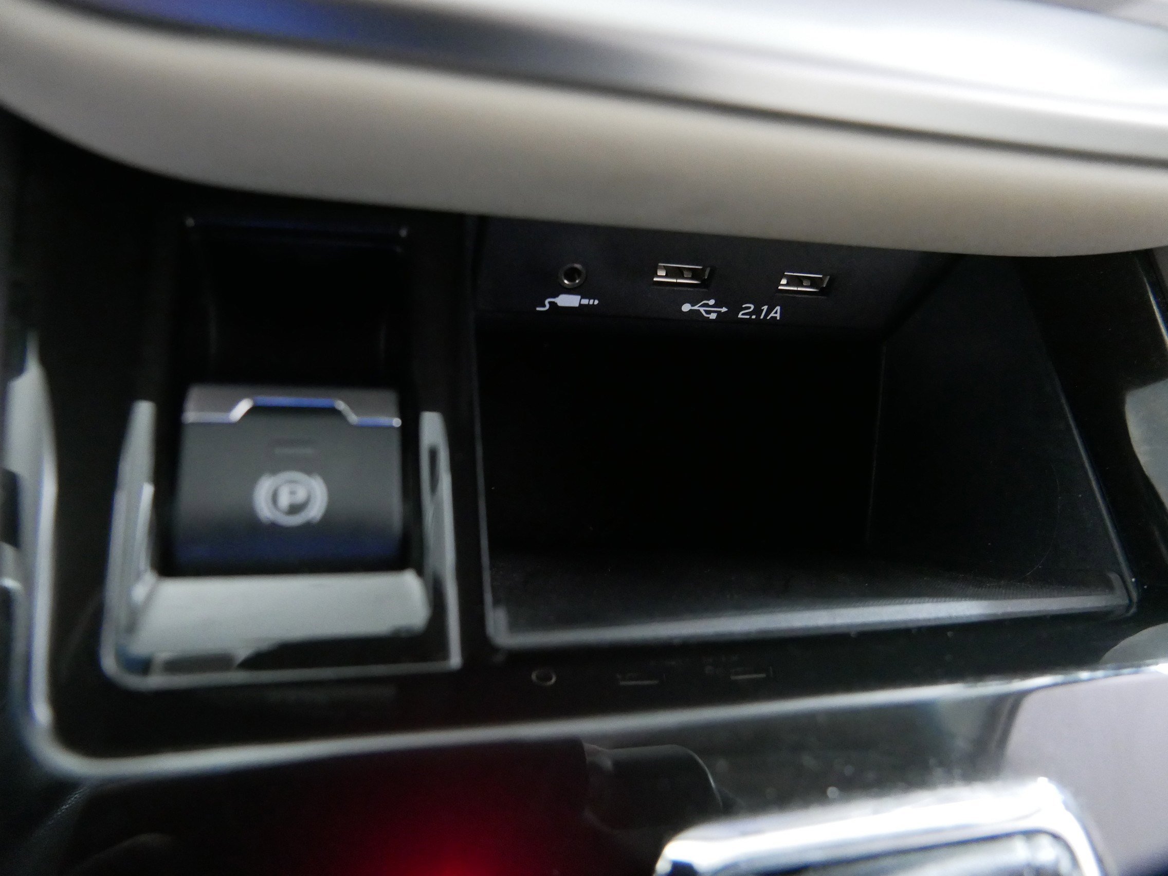 Used 2022 Subaru Legacy Premium image 29