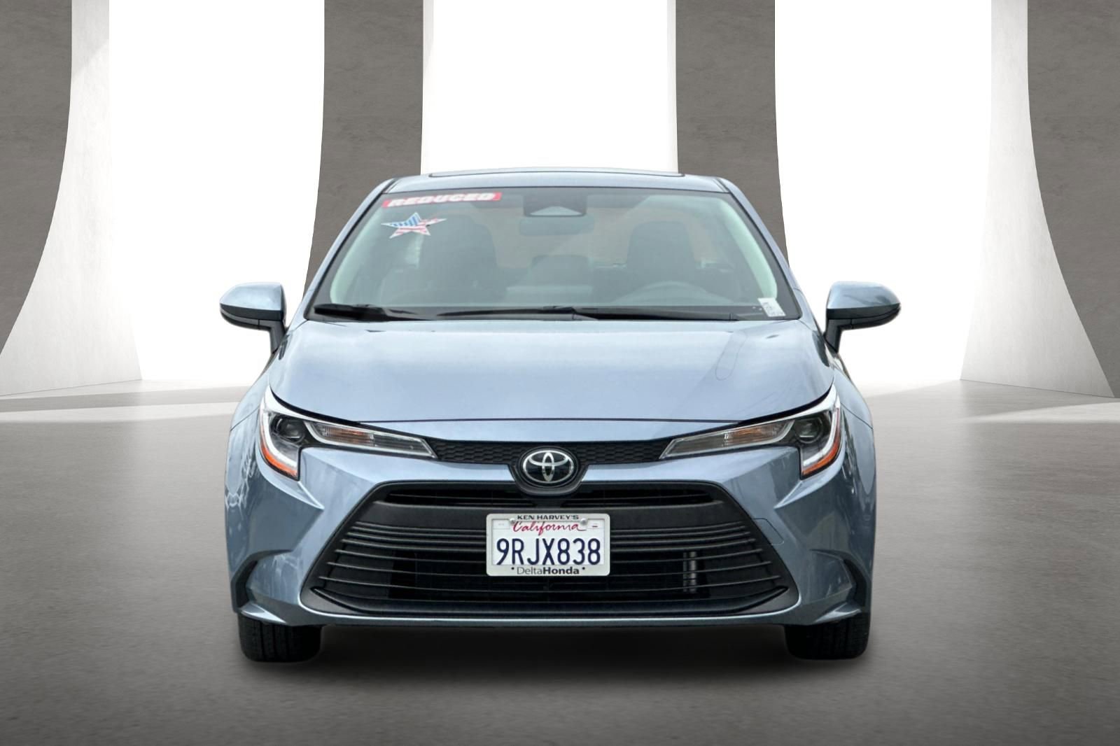 Used 2024 Toyota Corolla LE w/ LE Premium Package image 9