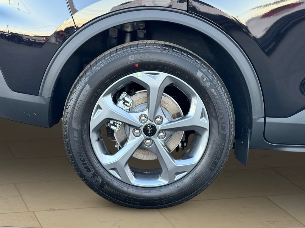 New 2026 Ford Escape ST-Line w/ Cold Weather Package FWD image 39