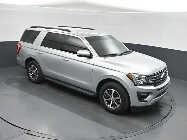Used 2019 Ford Expedition XLT w/ Equipment Group 201A AWD/4WD image 31