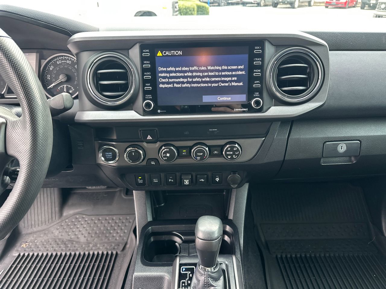 Used 2020 Toyota Tacoma TRD Off-Road image 27