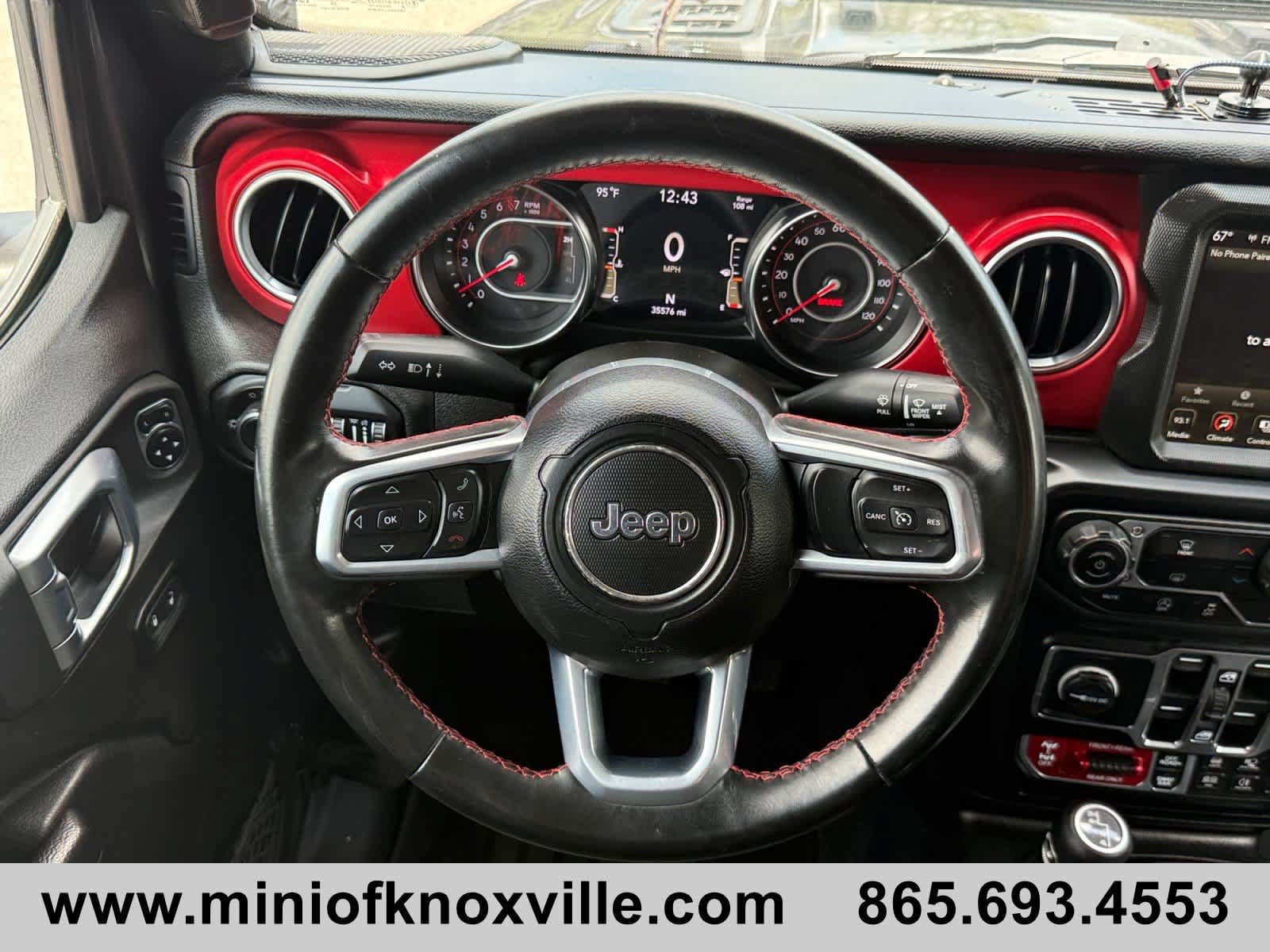 Used 2022 Jeep Wrangler Unlimited Rubicon AWD/4WD image 22