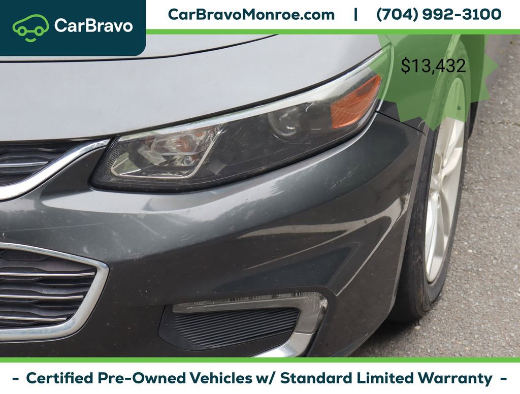 Certified 2017 Chevrolet Malibu LT FWD image 11