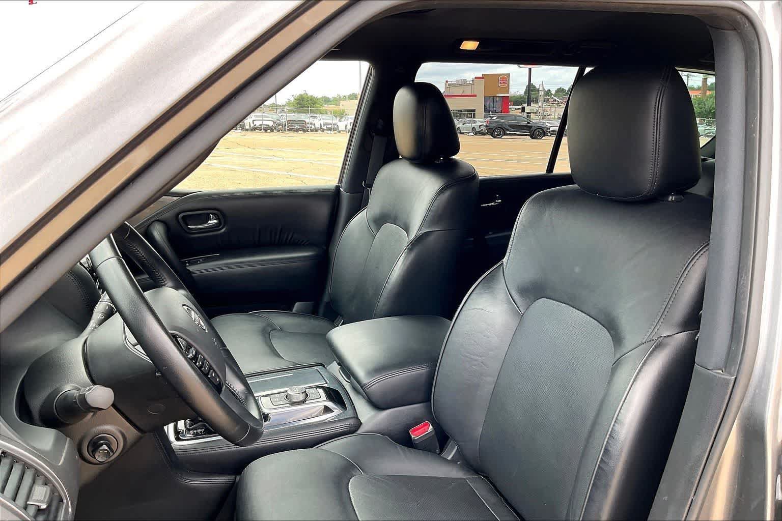 Used 2023 Nissan Armada SL w/ Midnight Edition Package AWD/4WD image 10