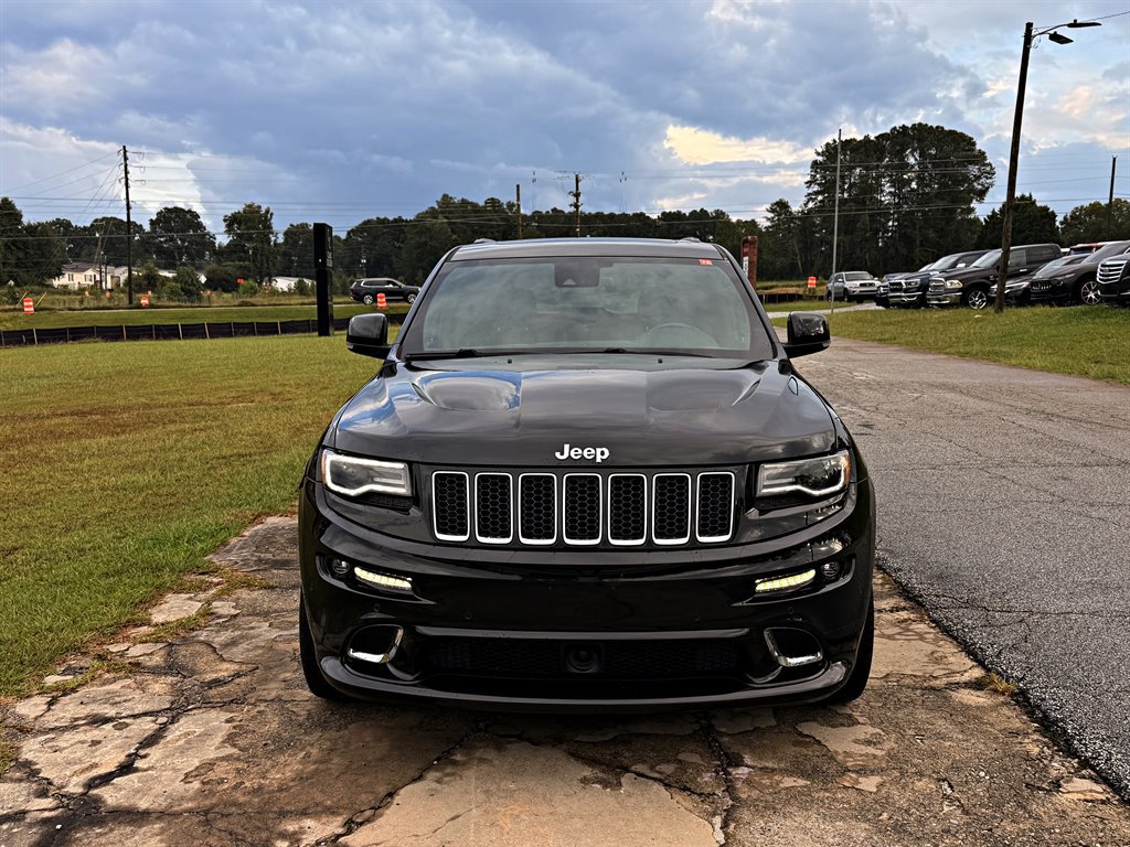Used 2016 Jeep Grand Cherokee SRT w/ Trailer Tow Group IV AWD/4WD image 2