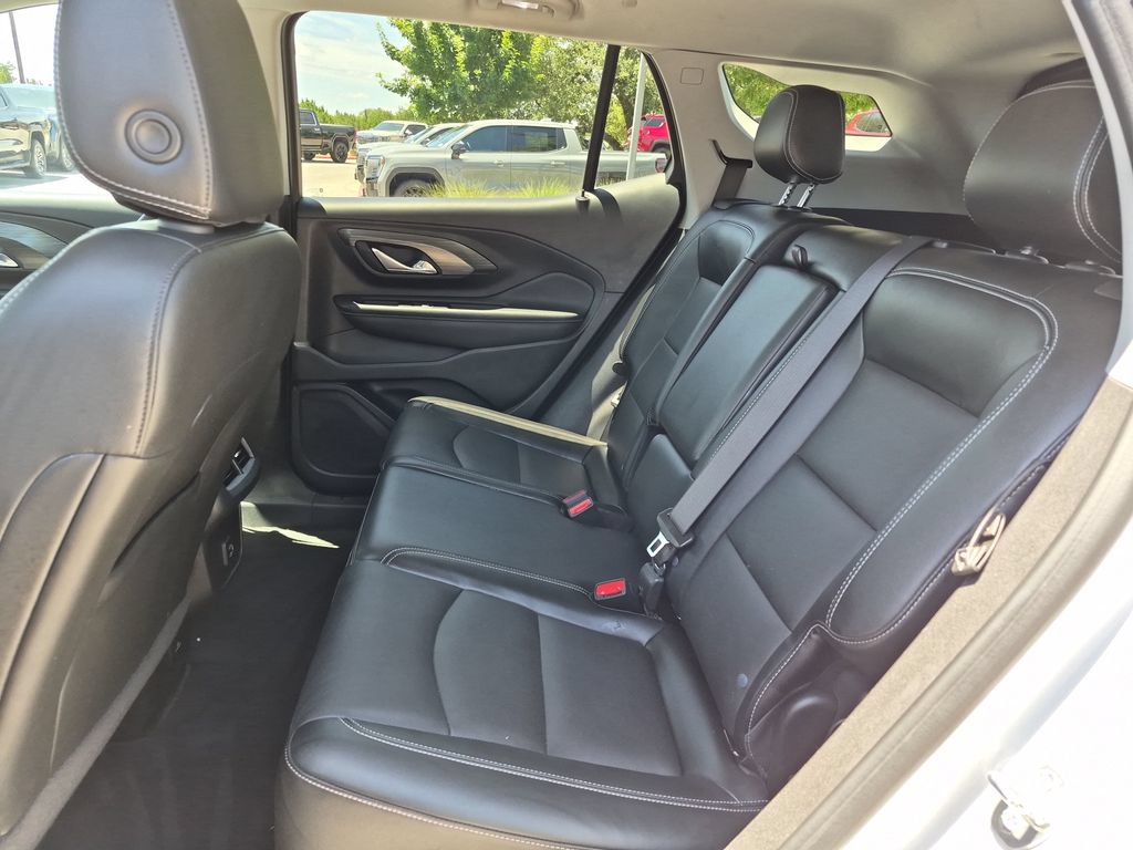 Used 2023 GMC Terrain SLT AWD/4WD image 33