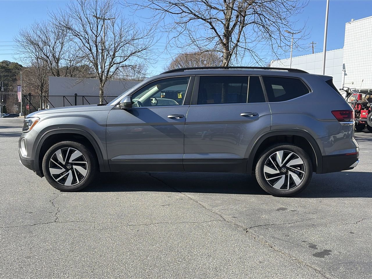 Used 2024 Volkswagen Atlas SE video 2