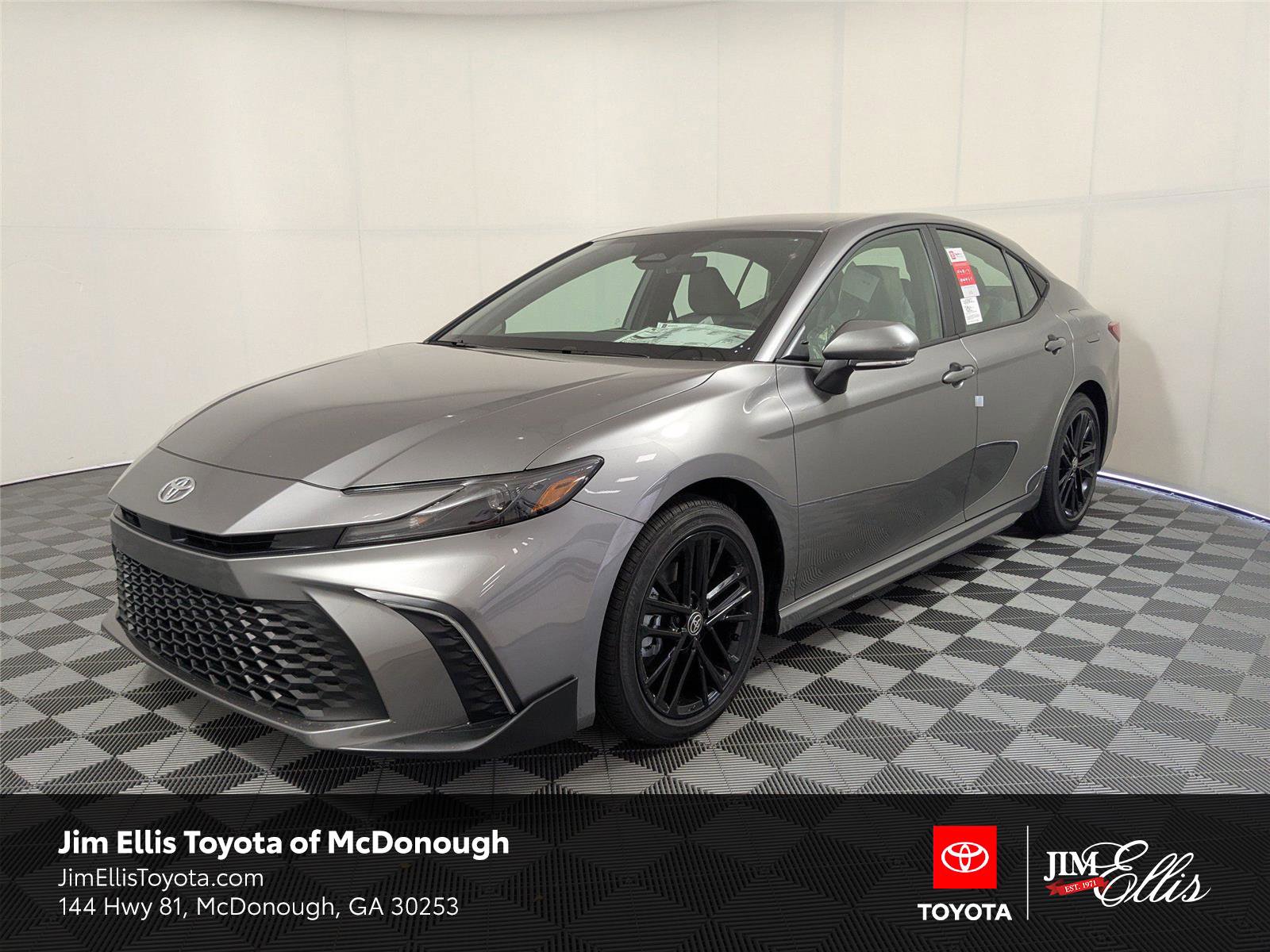 Used 2026 Toyota Camry SE w/ Multimedia Upgrade Package