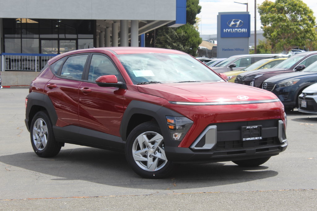 New 2026 Hyundai Kona SE