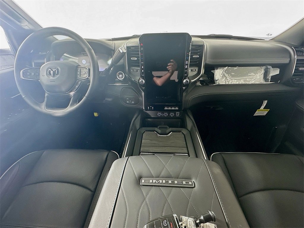 New 2026 RAM 3500 Limited w/ Towing Technology Group image 9