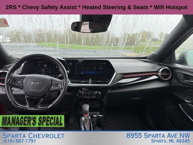 Used 2024 Chevrolet Trax RS FWD image 14