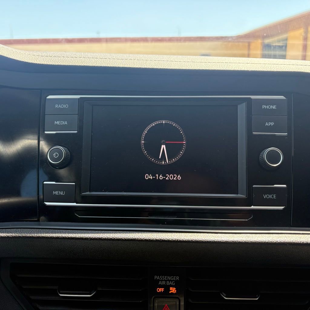 Used 2023 Volkswagen Jetta SE image 20