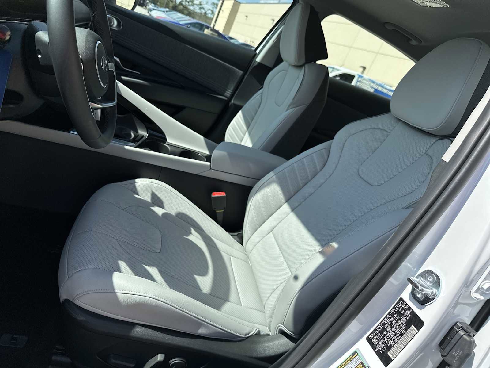 New 2026 Hyundai Elantra Limited w/ Cargo Package image 9