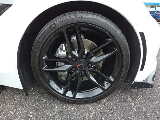 Used 2018 Chevrolet Corvette Stingray Coupe w/ 1LT RWD image 63