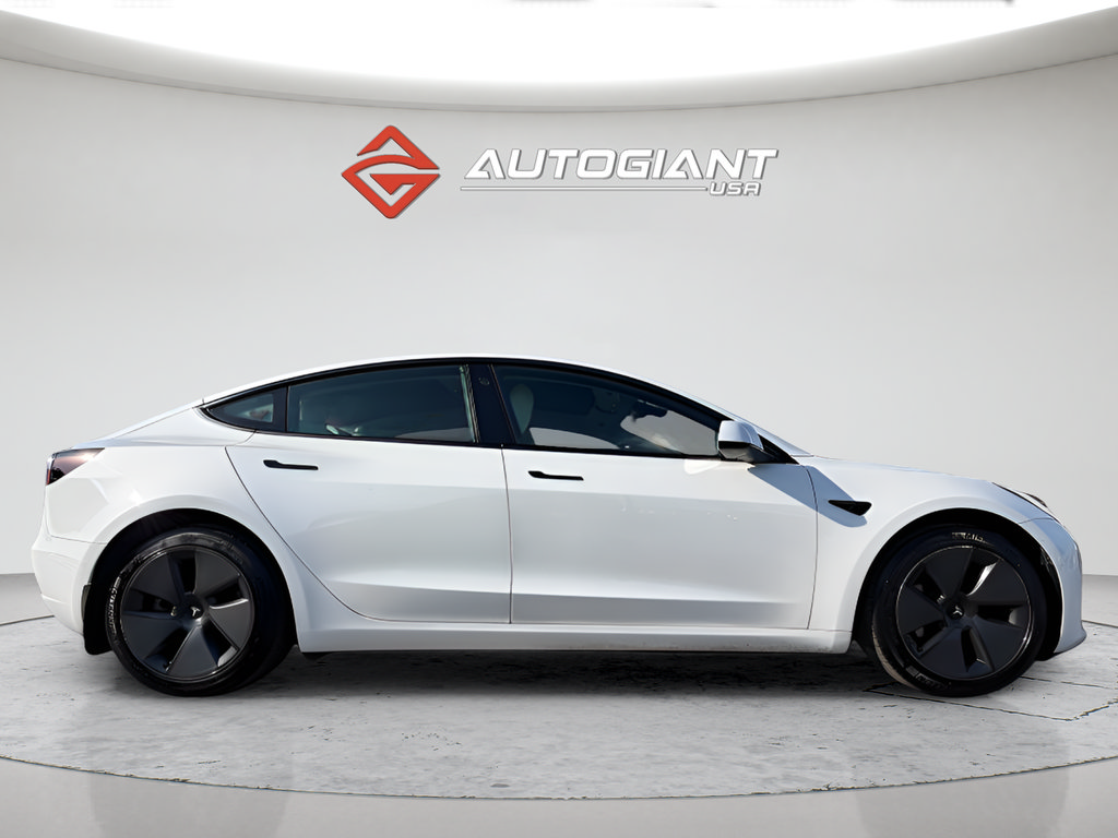 Used 2021 Tesla Model 3 Standard Range Plus RWD image 9
