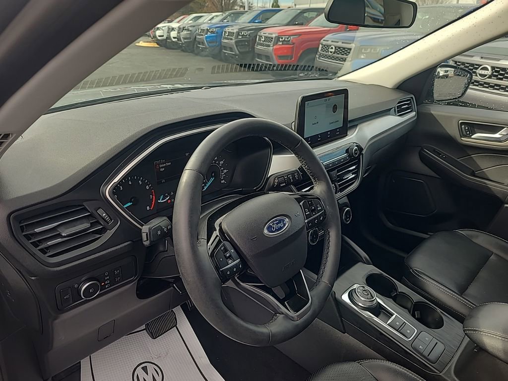 Used 2022 Ford Escape SEL image 29