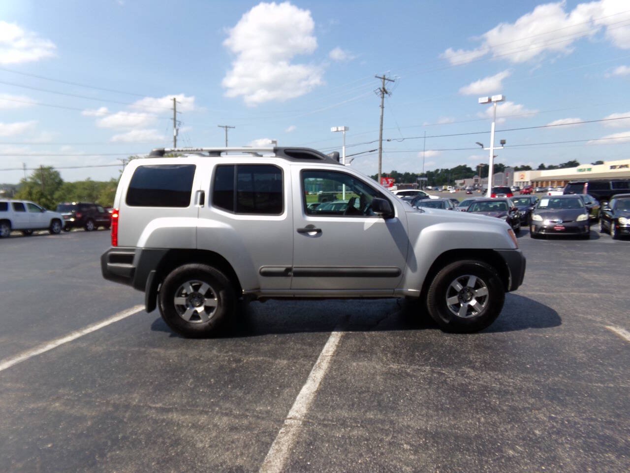 Used 2013 Nissan Xterra S AWD/4WD image 5