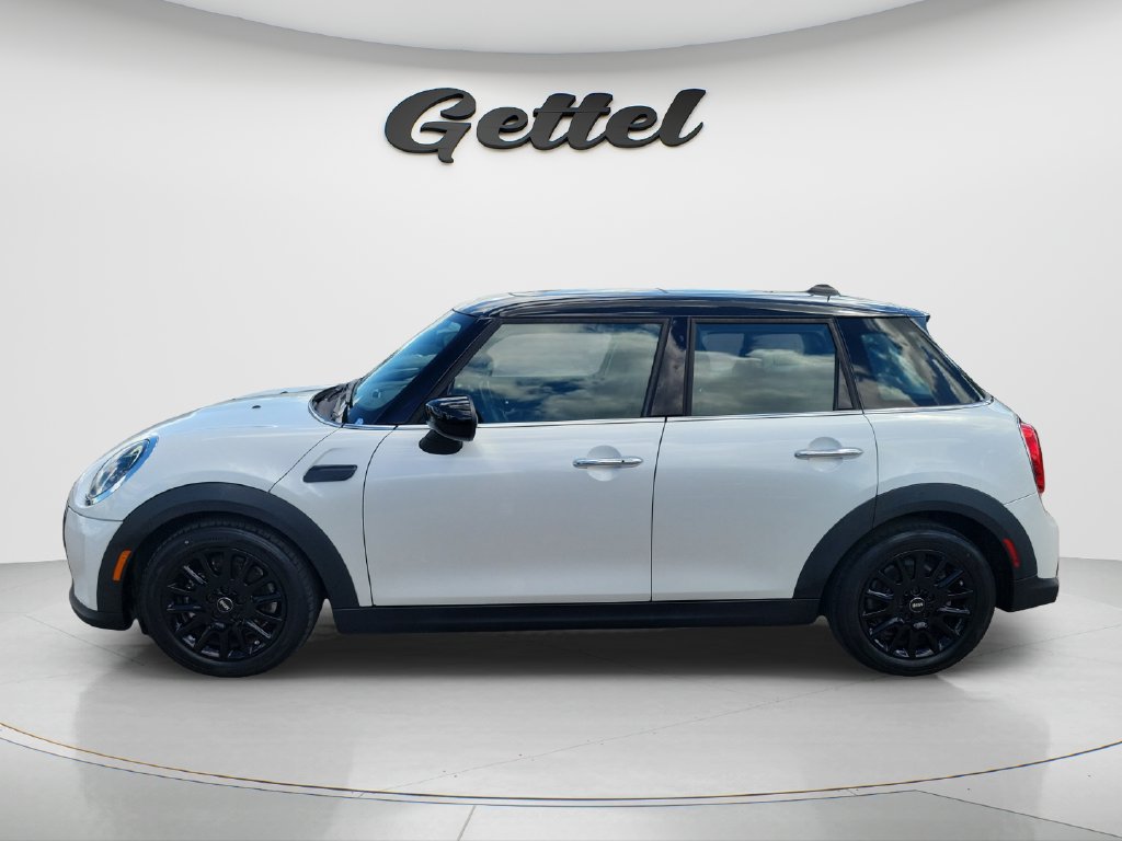 Used 2024 MINI Cooper 4-Door Hardtop FWD image 8