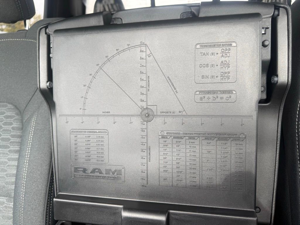 New 2026 RAM 1500 Big Horn AWD/4WD image 43