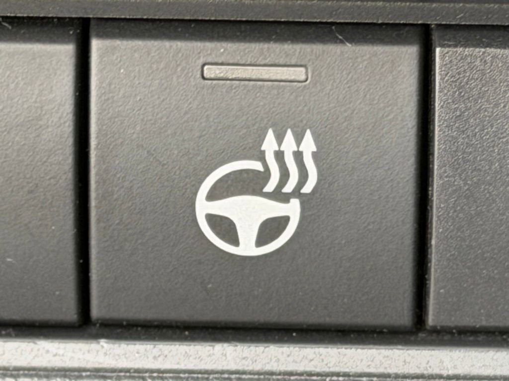 Used 2024 Toyota Grand Highlander Limited image 23