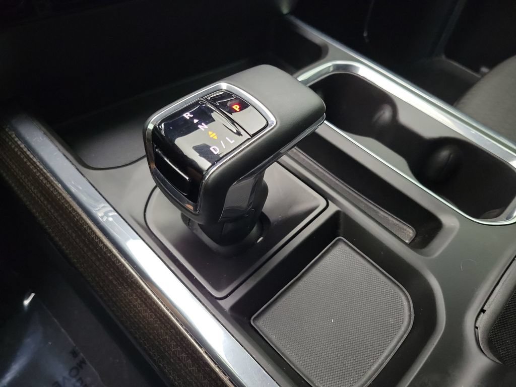 Certified 2024 Chevrolet Silverado 1500 RST AWD/4WD image 17