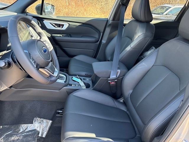 New 2025 Subaru Forester Limited image 4