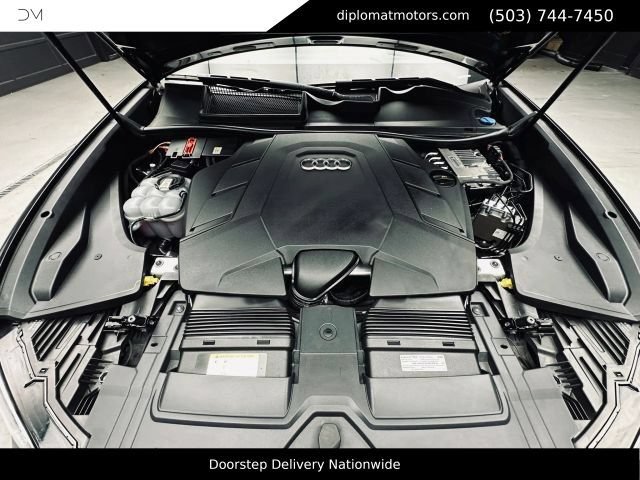 Used 2021 Audi Q8 Prestige AWD/4WD image 44
