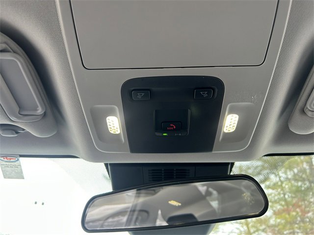 Used 2025 Toyota Camry LE image 19