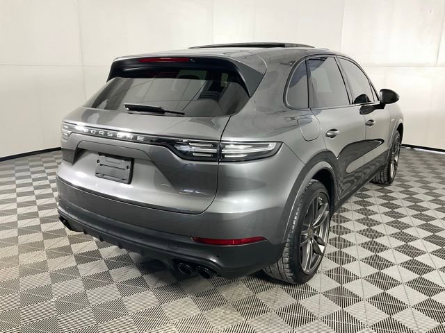 Used 2020 Porsche Cayenne E-Hybrid image 6