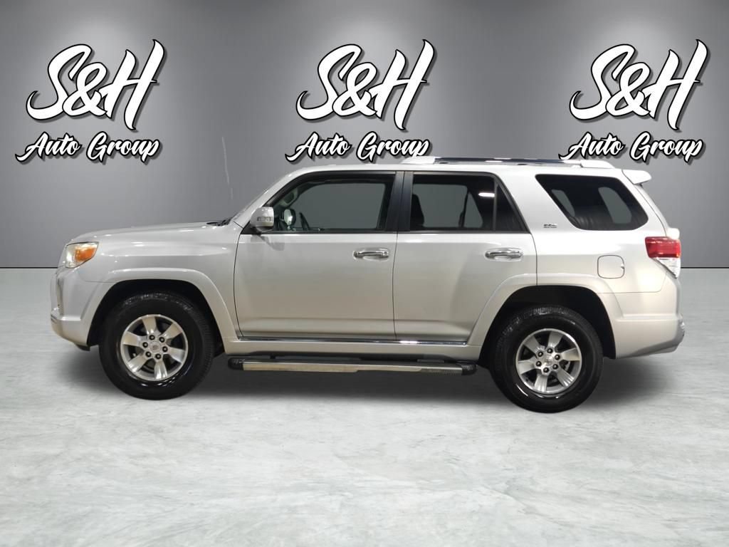 Used 2011 Toyota 4Runner SR5 w/ Premium Pkg w/Leather AWD/4WD image 16