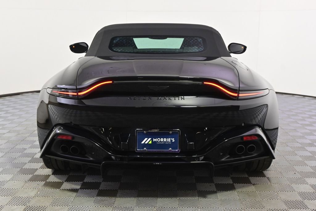 Used 2023 Aston Martin V8 Vantage Roadster RWD image 5