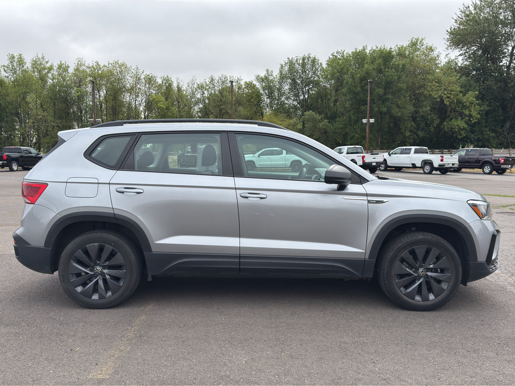 Used 2024 Volkswagen Taos S FWD image 20