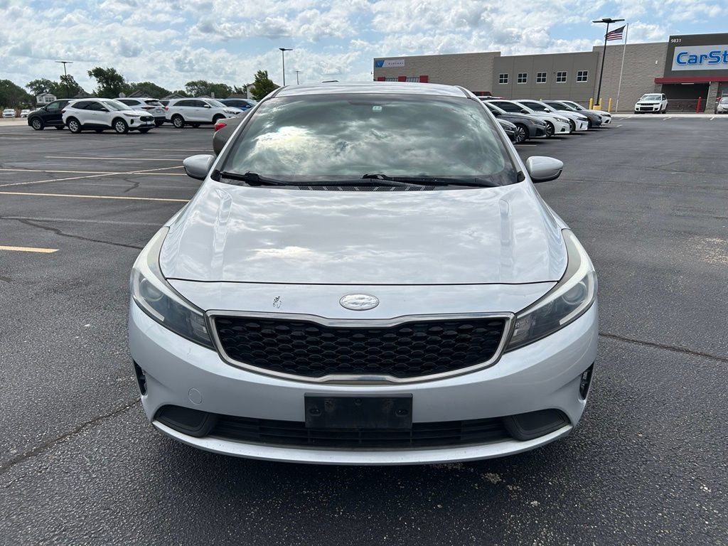 Used 2017 Kia Forte LX w/ LX Popular Package FWD image 4