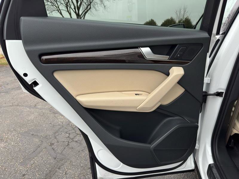 Used 2018 Audi Q5 2.0T Premium image 37