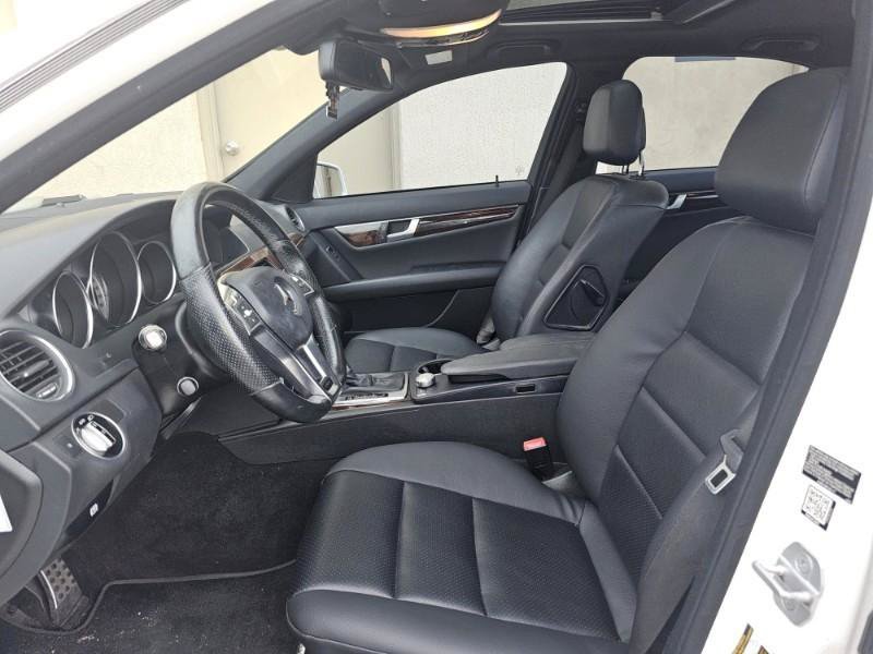Used 2014 Mercedes-Benz C 250 Sedan image 19