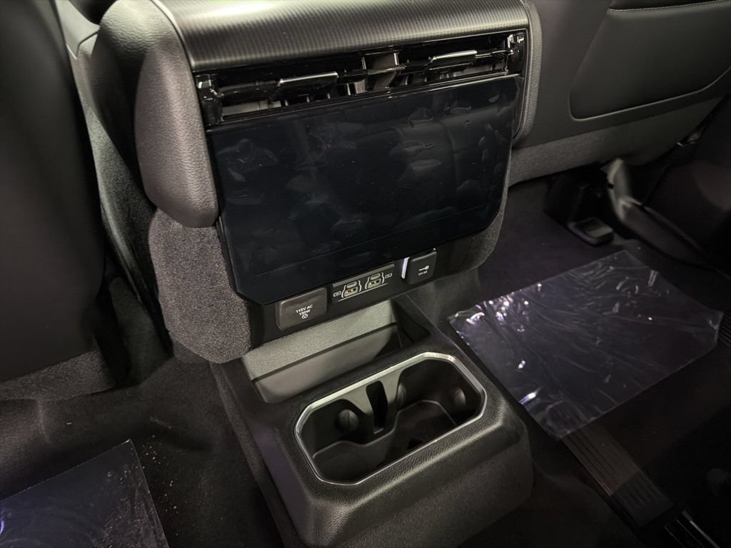 New 2026 Jeep Grand Wagoneer Summit AWD/4WD image 16